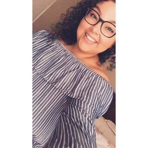 Meet your Posher, Melany